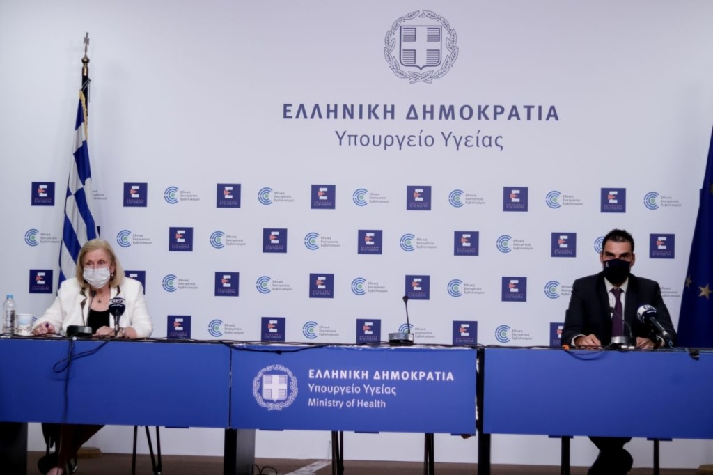 Ανοίγει η πλατφόρμα για τον εμβολιασμό των ηλικιών 15-17 – Οι φόβοι για τη μετάλλαξη ΔΕΛΤΑ
