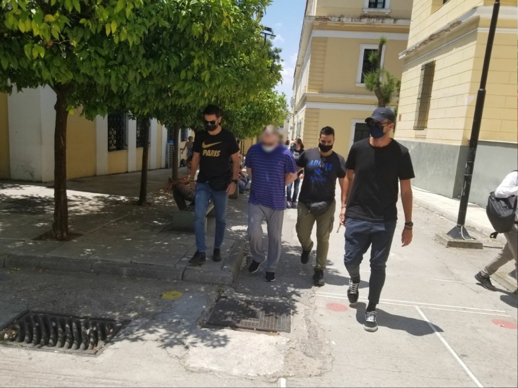 Προφυλακιστέος ο 57χρονος που κατηγορείται για αρπαγή και σωματεμπορία 17χρονης (pics&vid)