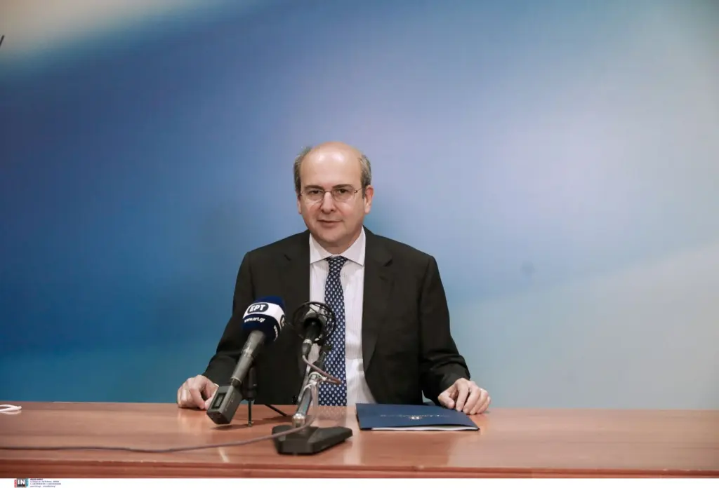 Το Φθινόπωρο έρχεται το νομοσχέδιο για τον εκσυγχρονισμό του ΟΑΕΔ