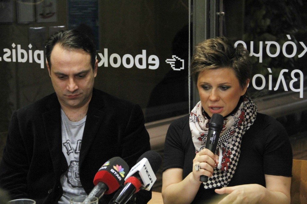 Χωρίζουν η Κατερίνα Καραβάτου και ο Κρατερός Κατσούλης μετά από 10 χρόνια γάμου