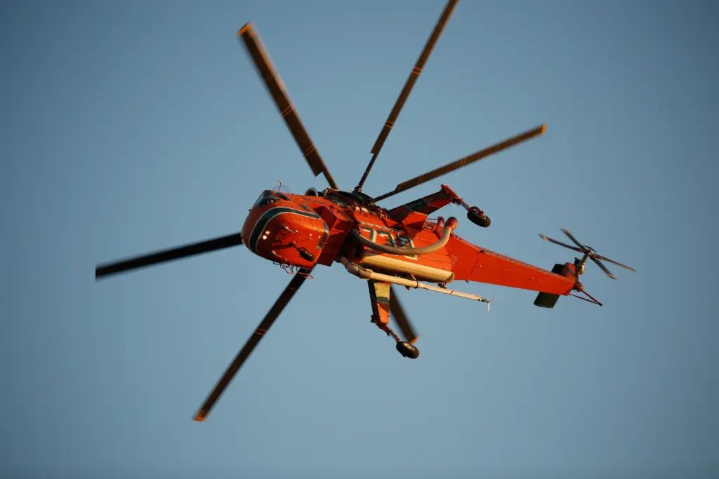 Σπουδαία δωρεά από την εταιρεία Μυτιληναίος με τη διάθεση τεσσάρων ελικοπτέρων στην Πυροσβεστική για δύο μήνες