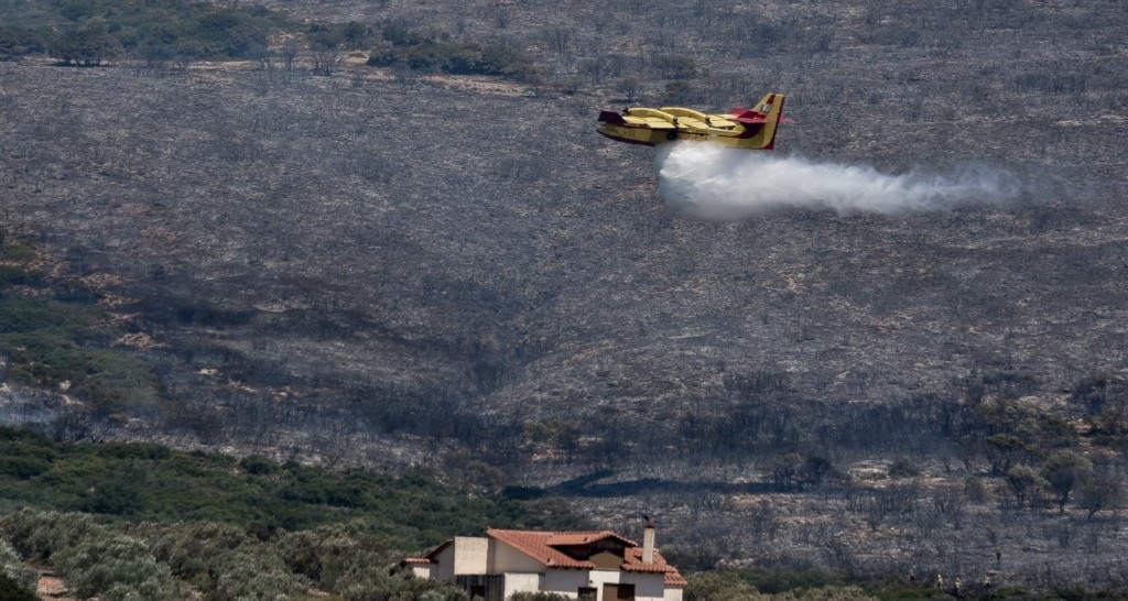 Αναβάλλονται παραστάσεις στην Επίδαυρο εξαιτίας των πυρκαγιών