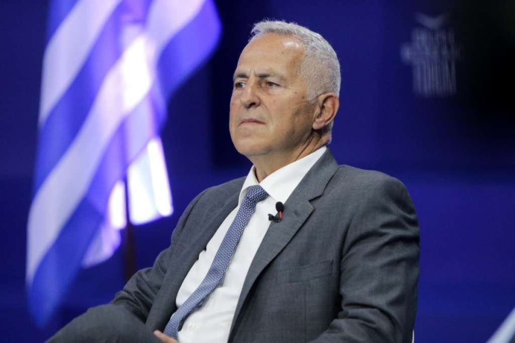 Η μεγάλη έκπληξη του ανασχηματισμού – Ο ναύαρχος και πρώην υπουργός του Τσίπρα, Αποστολάκης στην κυβέρνηση Μητσοτάκη