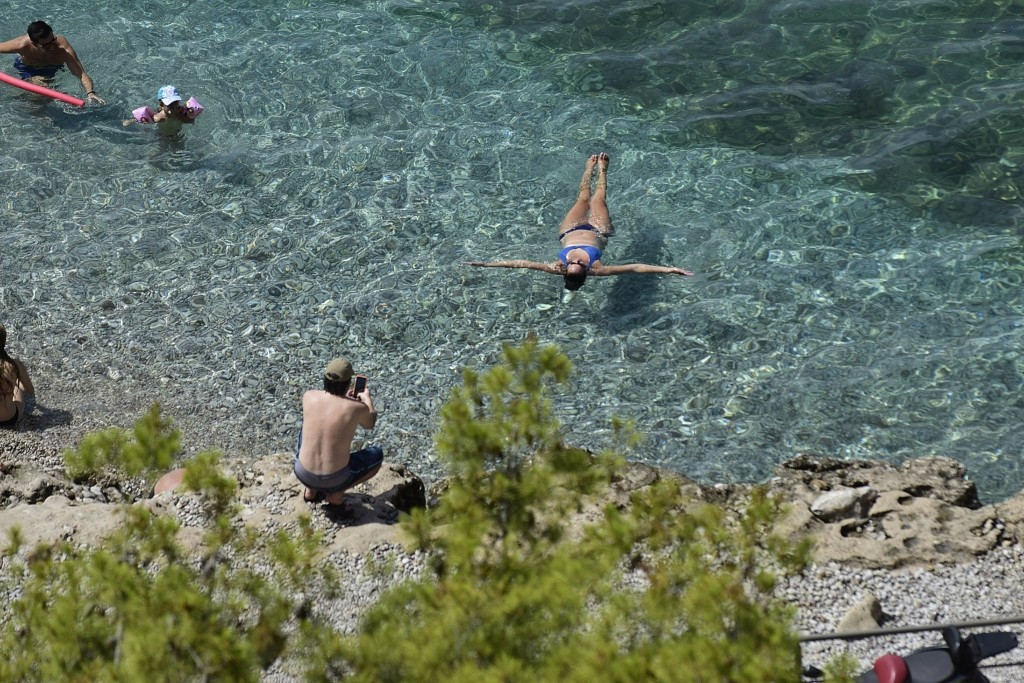 Με ζέστη και ήλιο θα κάνουμε Δεκαπενταύγουστο
