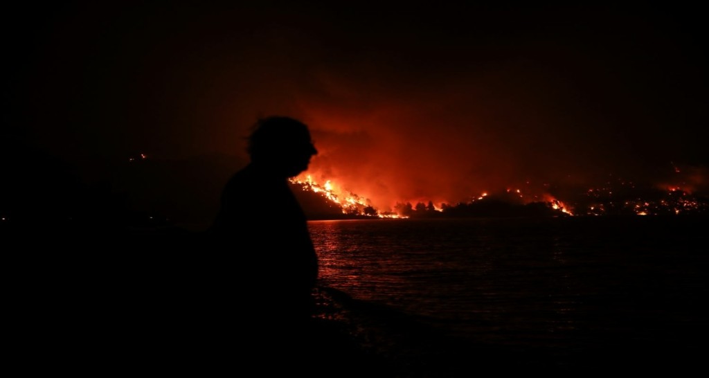 Δοκιμάζεται άγρια η Εύβοια – Το “χτυποκάρδι” για πολλές περιοχές – “Ματώνει” η φύση από την πύρινη λαίλαπα