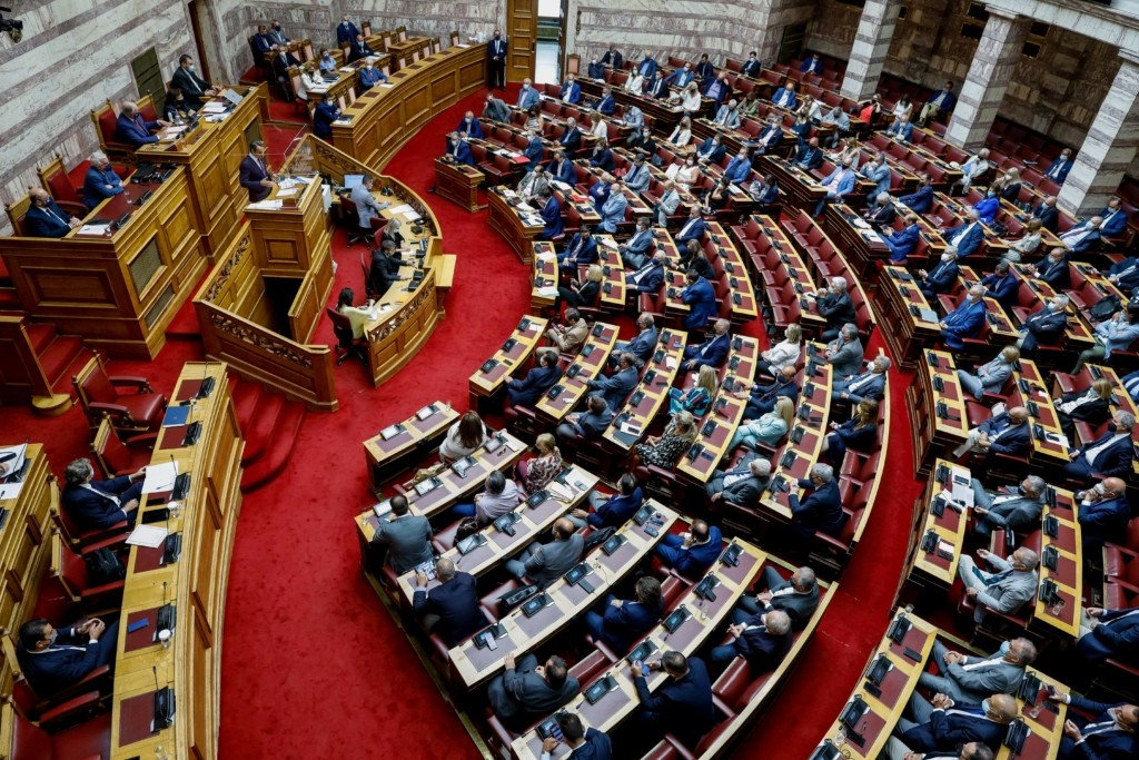 Αυτή είναι η νέα κυβέρνηση – Έκπληξη Αποστολάκη, επιστροφή Θεοδωρικάκου – Φεύγει Χρυσοχοΐδης και έρχονται Πλεύρης και Γκάγκα