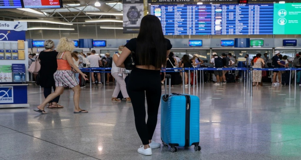 Υποχρεωτικά με πιστοποιητικό εμβολιασμού ή νόσησης, ή αρνητικό τεστ η επιστροφή από τα νησιά
