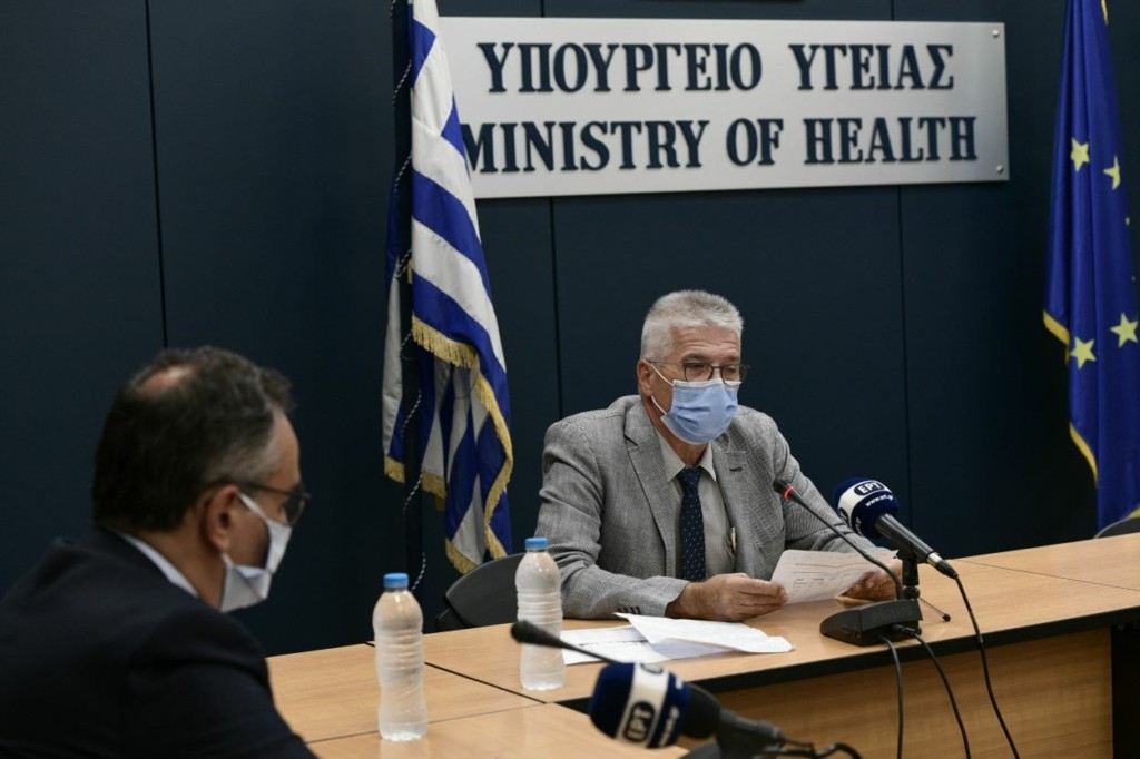 Δραματικές προειδοποιήσεις του Γώγου για τον κορονοϊό – Διπλάσιες πλέον οι νοσηλείες