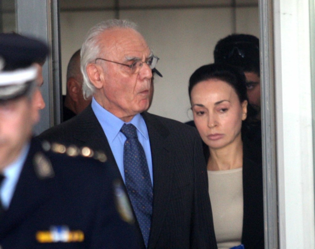Η Βίκυ Σταμάτη αποχαιρετά τον Άκη Τσοχατζόπουλο – “Καλό ταξίδι ζωή μου”