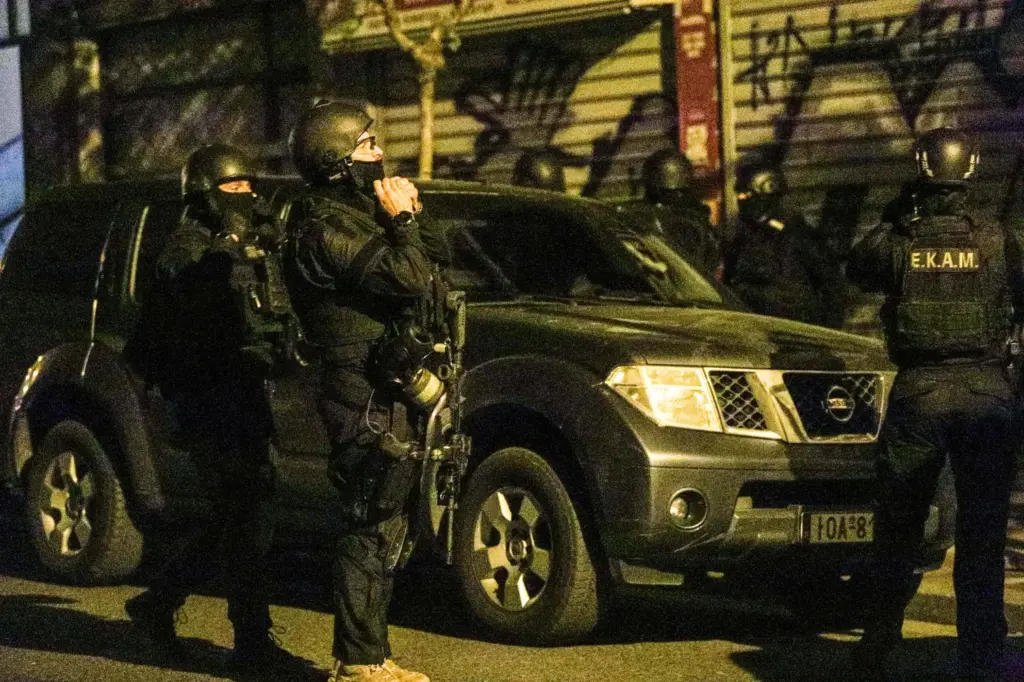 Συνελήφθη μέλος της τρομοκρατικής οργάνωσης “Επαναστατική Αυτοάμυνα”