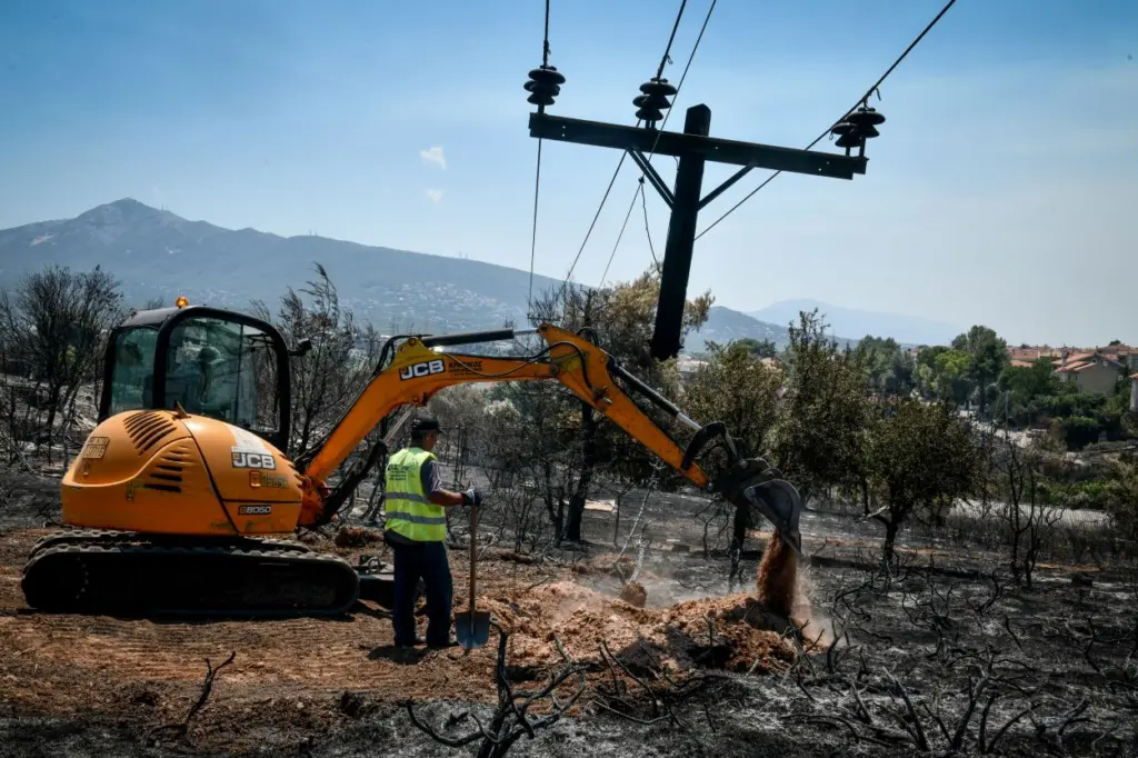 Παραμένουν τα προβλήματα με το ρεύμα – Που δεν έχουν αποκατασταθεί οι ζημιές