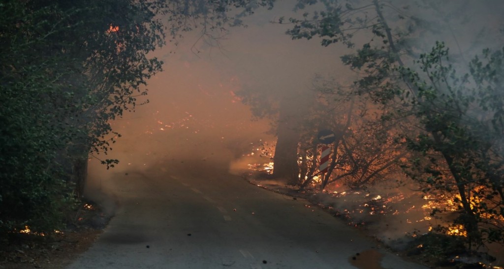 Η μεγάλη φωτιά στη Βαρυμπόμπη κάνει τον γύρο του κόσμου –  Τι αναφέρουν τα διεθνή μέσα ενημέρωσης