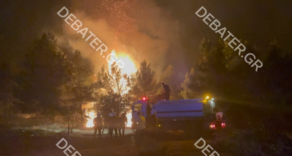 Live ενημέρωση – Αγριεύει το μέτωπο στη Βαρυμπόμπη – Εκκενώνεται μέρος του Κρυονερίου καθώς το μέτωπο πλησιάζει
