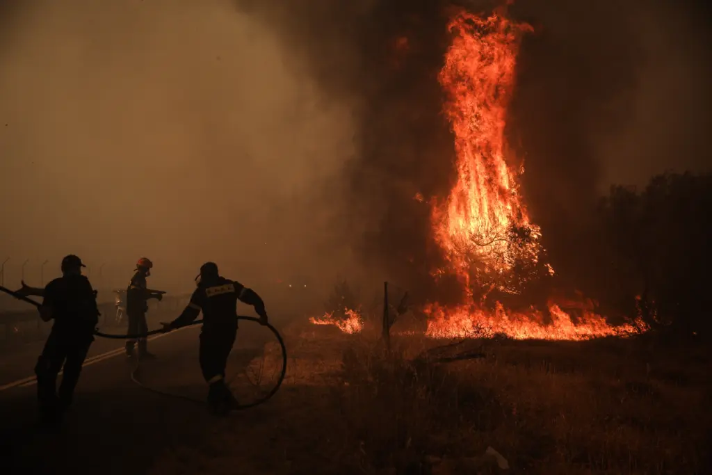 Έγγραφο-βόμβα της Πυροσβεστικής – Είχαν προειδοποιήσει για την πύρινη λαίλαπα που “χτύπησε” την Αττική (pic)