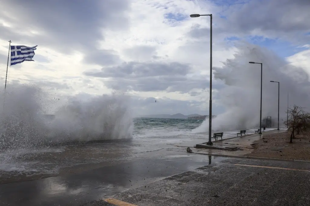 Προειδοποίηση Καλλιάνου – Έρχονται ισχυροί βοριάδες μέχρι 8 μποφόρ – Ποιες περιοχές κινδυνεύουν (pic)