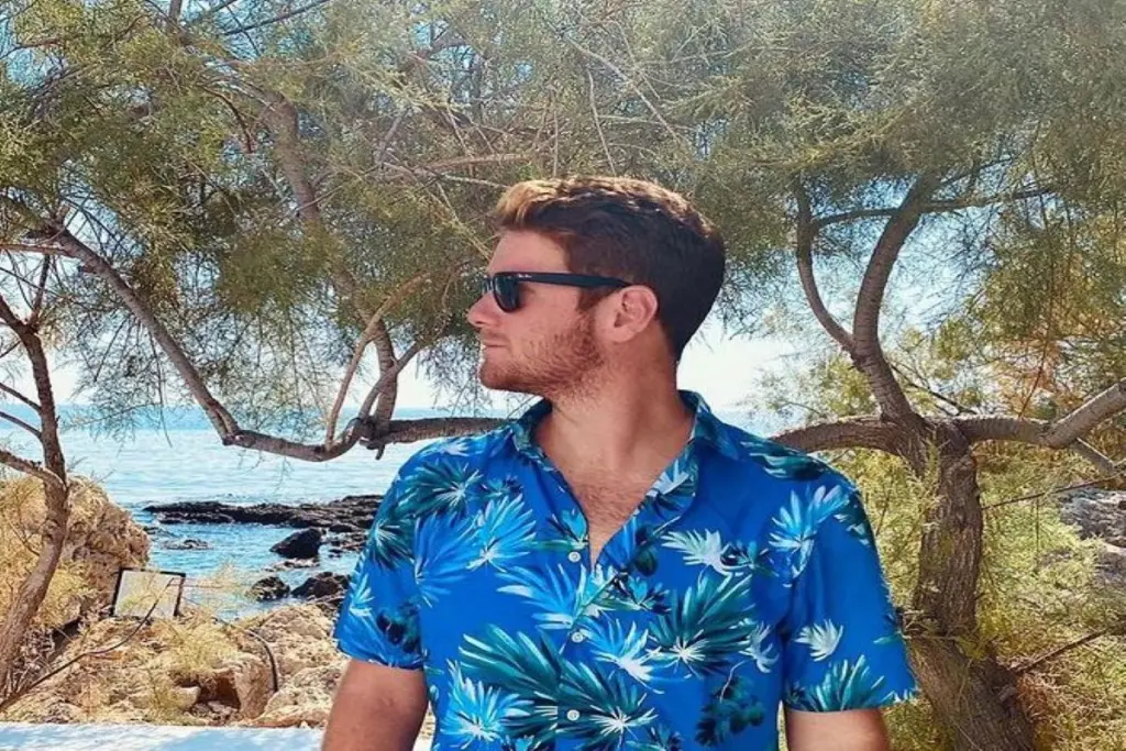 Ο James Καφετζής είναι ελεύθερος και… ωραίος – Τι έχει συμβεί με την Maxine