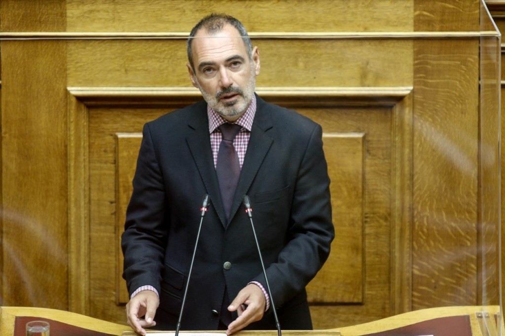 Με τον Ανδρέα Κατσανιώτη σε υπουργείο ο Μητσοτάκης κάνει άνοιγμα σε Σαμαρά