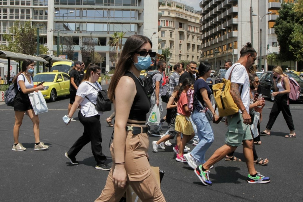 “Έκρηξη” κρουσμάτων κορονοϊού αναμένεται σήμερα Τρίτη – Συνεδριάζουν εκτάκτως οι ειδικοί 