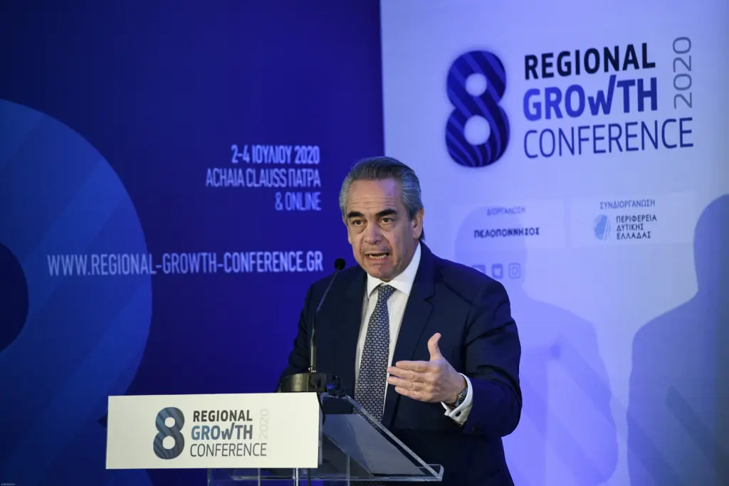 Ο πολιτικός κόσμος “αποχαιρετά” τον Κωνσταντίνο Μίχαλο