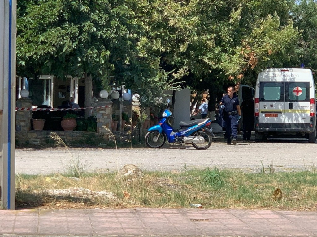 Άγριο έγκλημα στη Λάρισα – Σκότωσε εν ψυχρώ τη γυναίκα του μέσα σε μαγαζί (pics&vid)