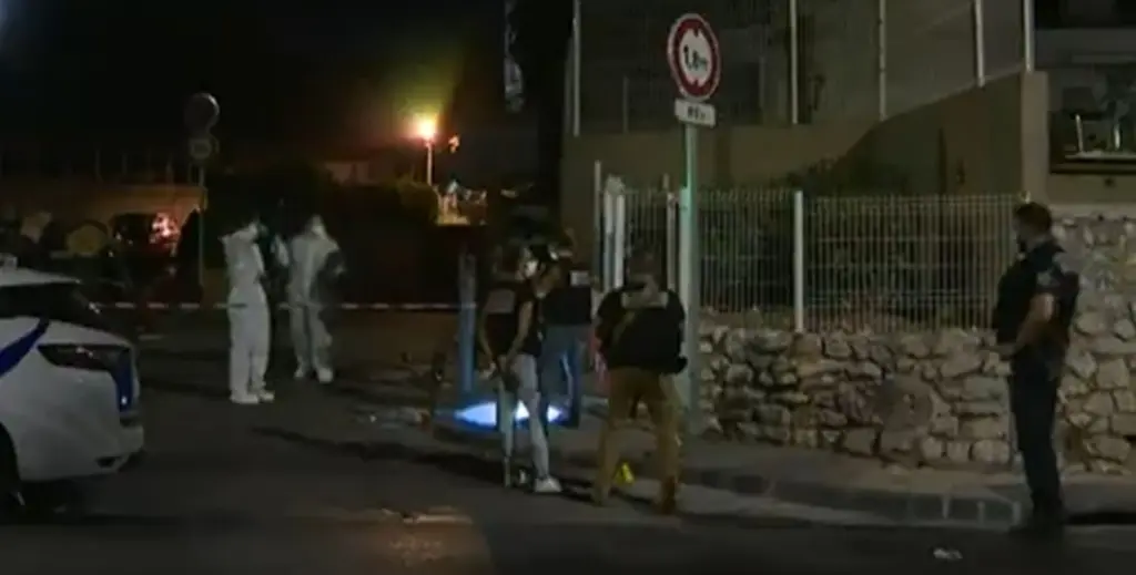 Συναγερμός στη Γαλλία – Πληροφορίες για νεκρό έφηβο και τραυματίες μετά από πυροβολισμούς (vid)