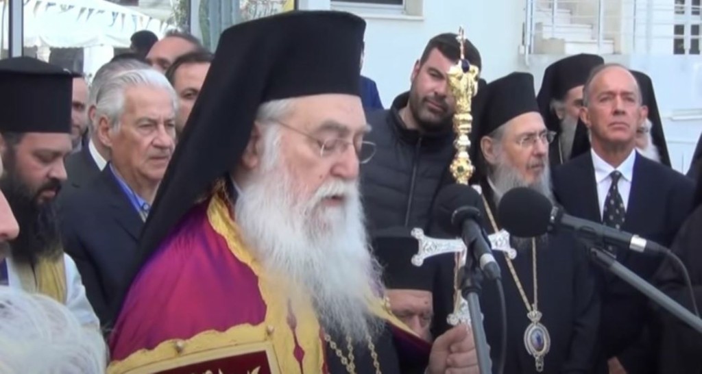 Στο νοσοκομείο ο Μητροπολίτης Περιστερίου