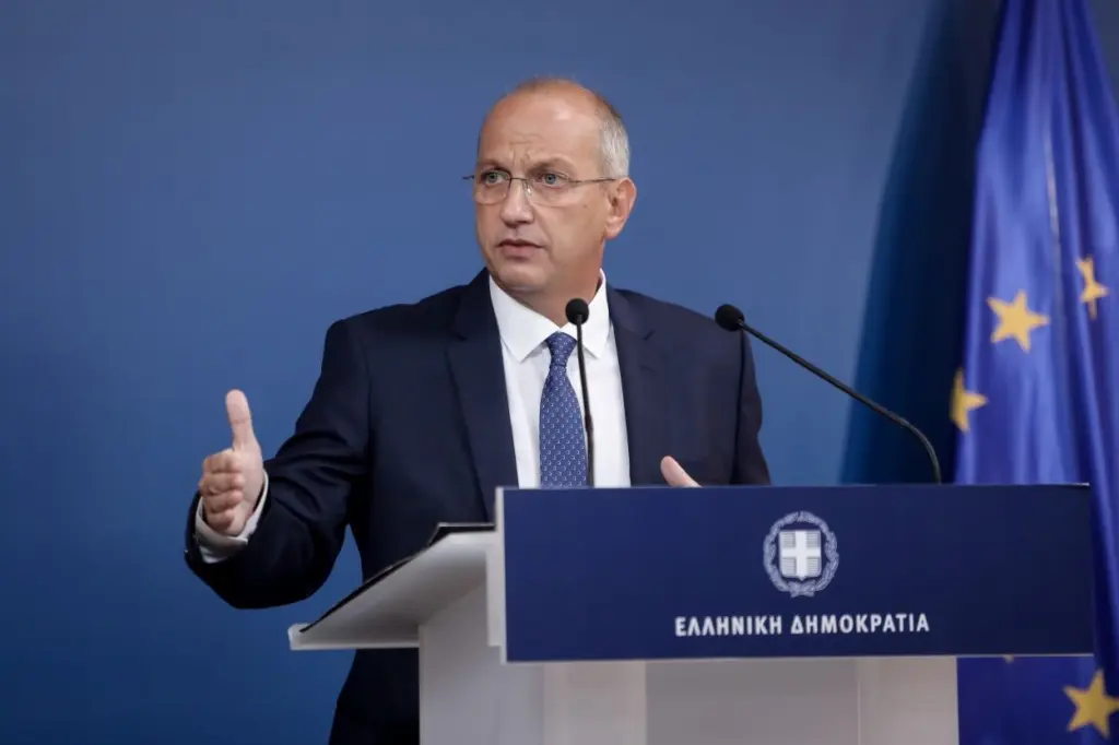 Κερδίζει πόντους ο Γιάννης Οικονόμου