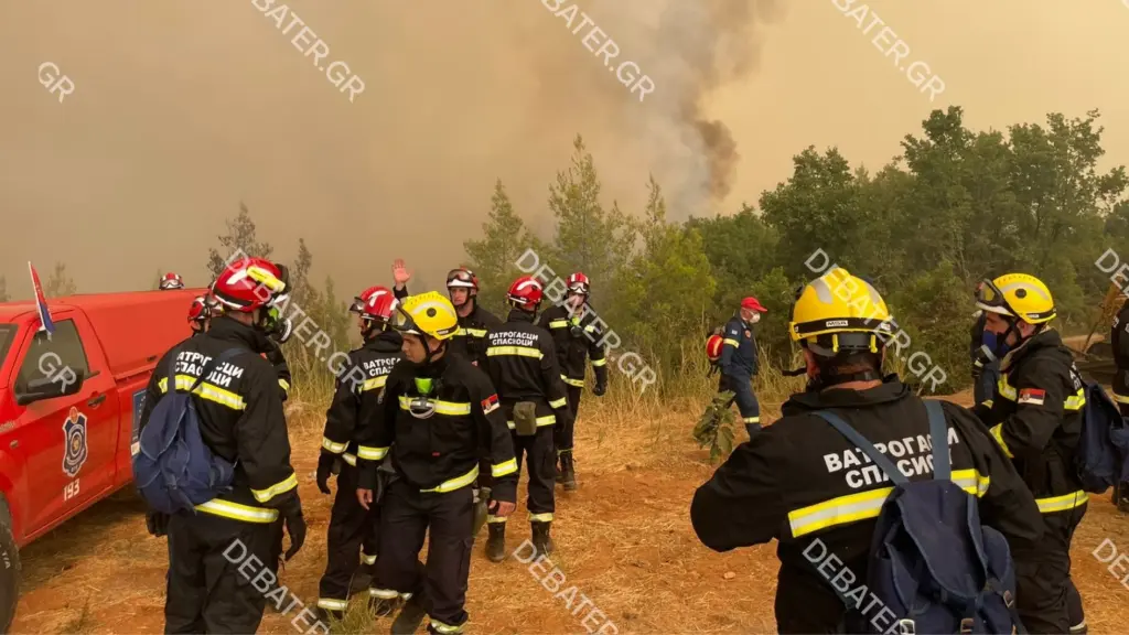 “Βούτηξαν” στη “μάχη” στην Εύβοια οι Σέρβοι δασοκομάντος(pics&vid)
