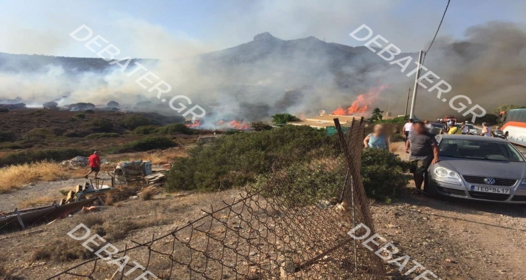 Υπό έλεγχο η φωτιά στο Σούνιο (pics&vid)