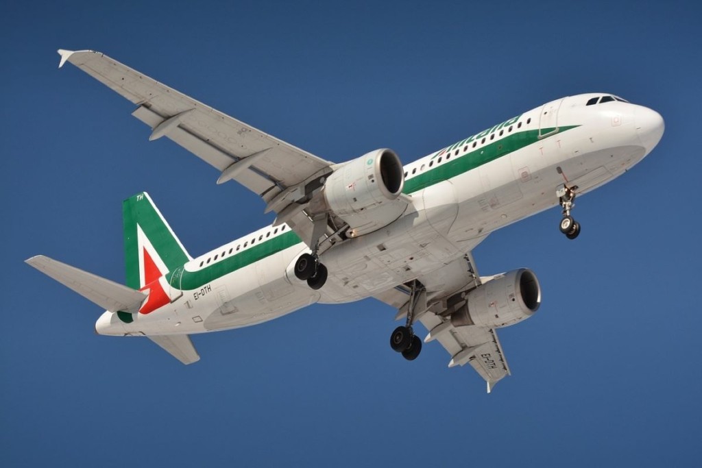Τίτλοι τέλους για την Alitalia – Δεν θα πουλάει πλέον εισιτήρια