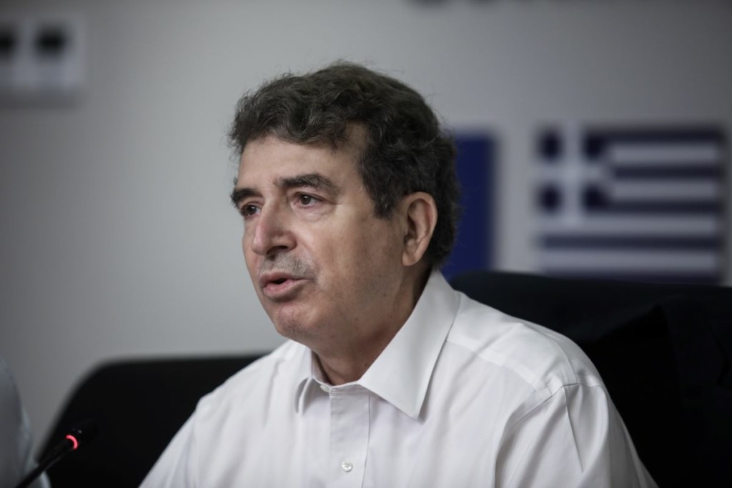 Ο Χρυσοχοϊδης εξήγησε τους λόγους για τους οποίους δεν πέταξε το ρωσικό Μπεριέφ