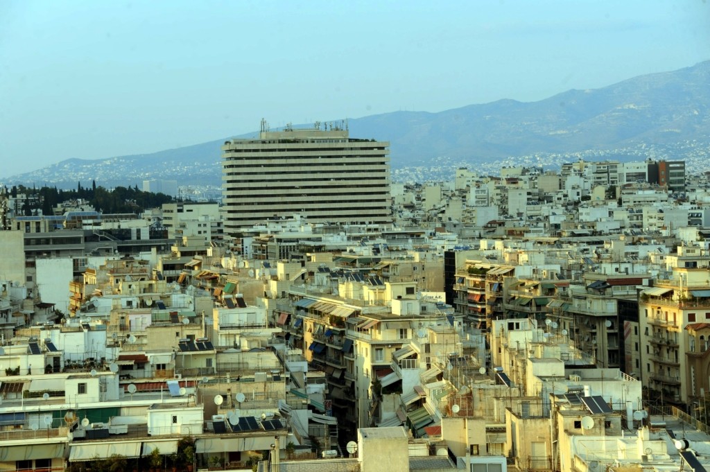 Ξαναγράφεται ο φορολογικός “χάρτης” – Οι αλλαγές που έρχονται σε φόρους και εισφορές
