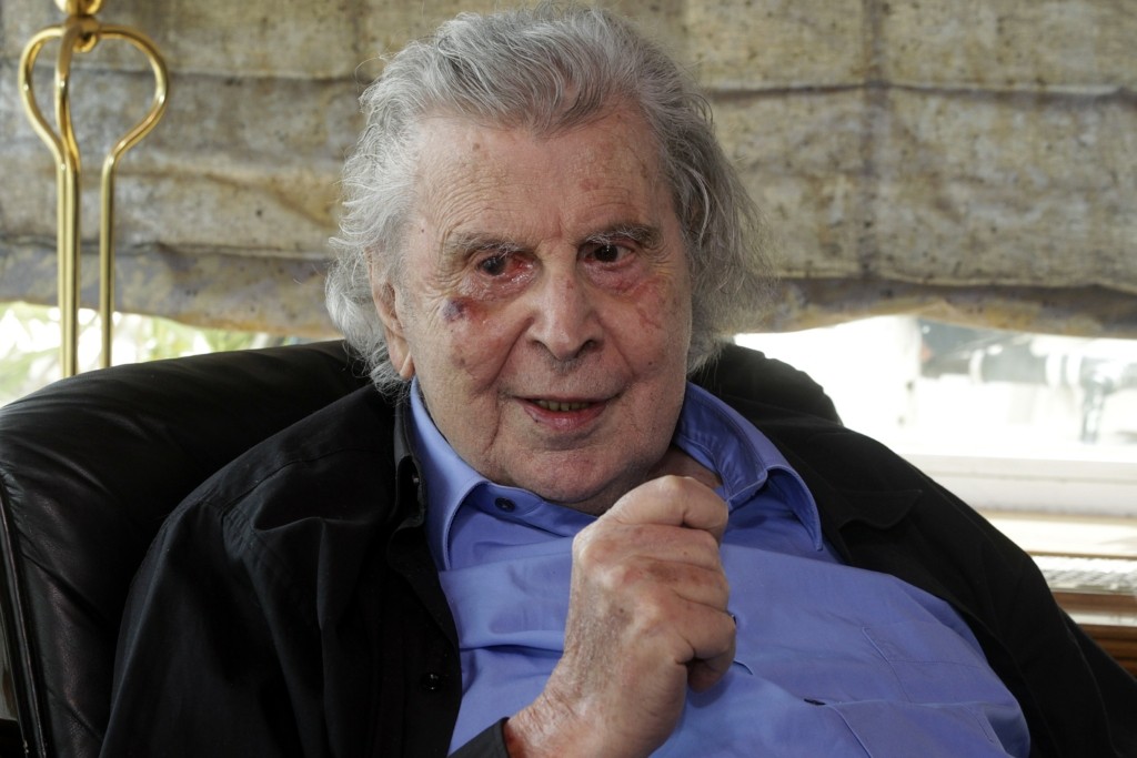 Η συγκλονιστική επιστολή του Μίκη Θεοδωράκη στον Κουτσούμπα λίγο πριν πεθάνει – “Θέλω να αφήσω τον κόσμο σαν κομμουνιστής”