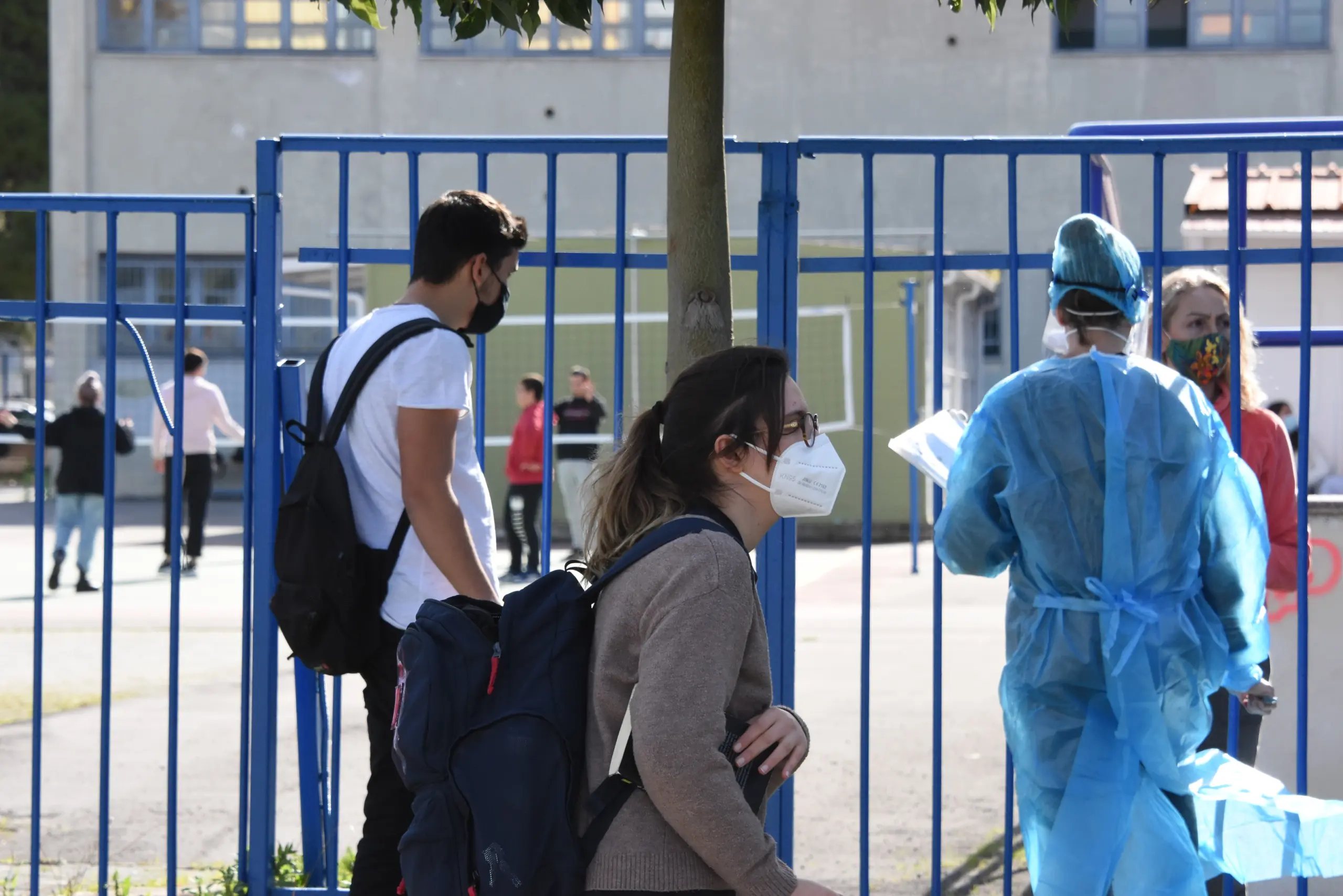 Κίνδυνος να ξανακλείσουν τα σχολεία αν αυξηθούν τα κρούσματα – “Σαρώνει” η μετάλλαξη Δέλτα