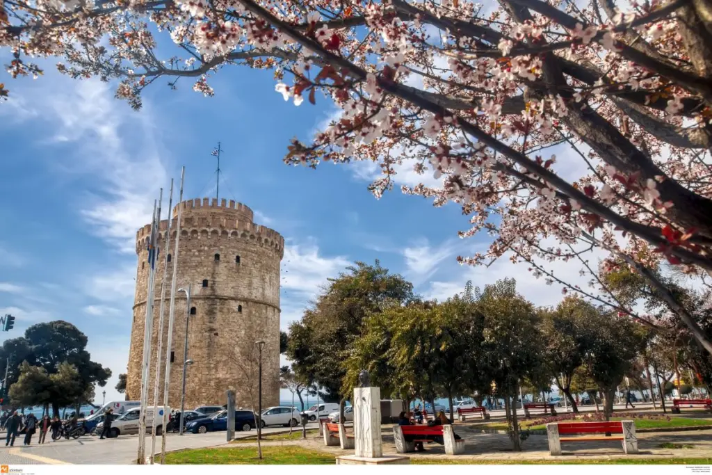 Επίσημα στο “κόκκινο” η Θεσσαλονίκη, η Λάρισα, η Χαλκιδική και το Κιλκίς – Άγνωστο αν θα γίνει lockodown