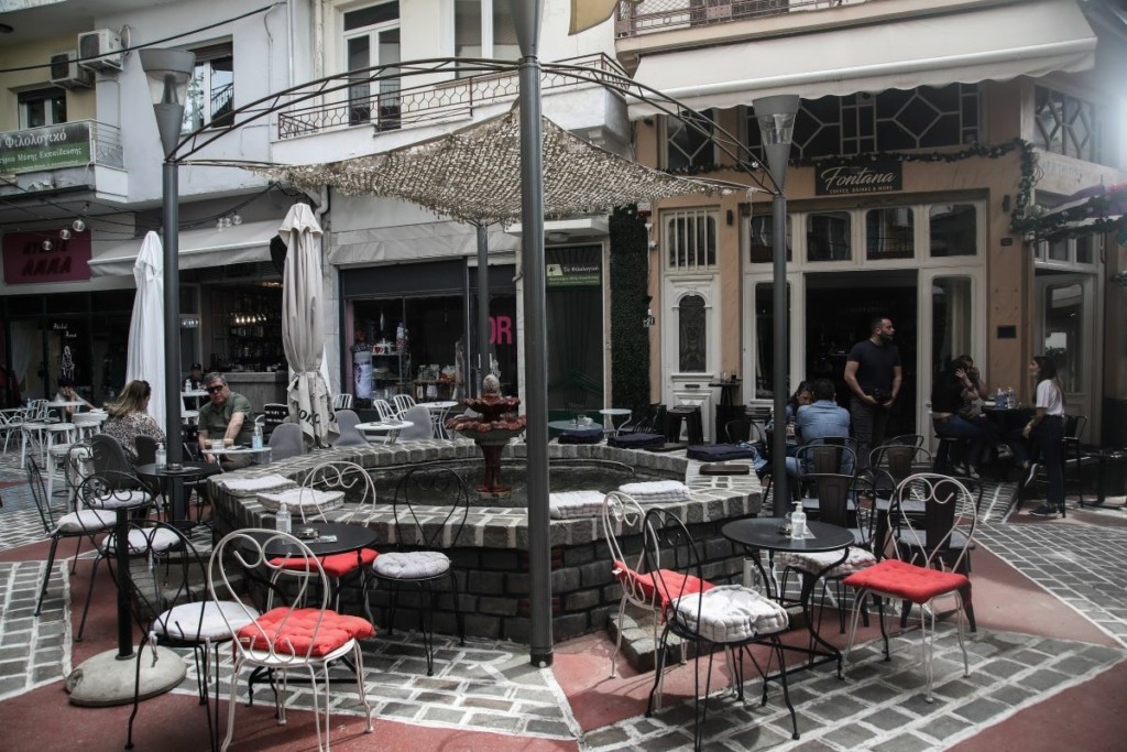 Μίνι lockdown σε Καστοριά, Ξάνθη και Δράμα – Που παρατείνονται τα μέτρα