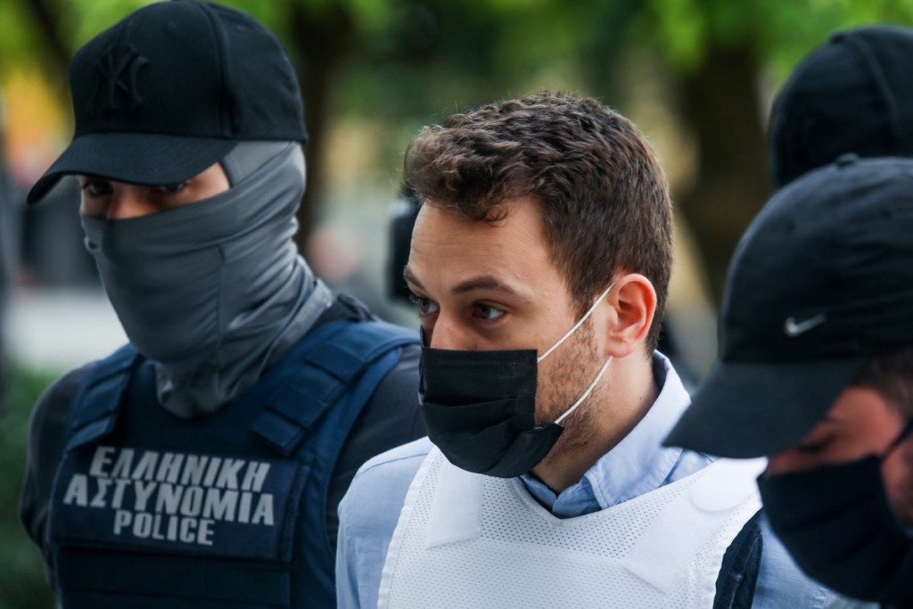 Ραγδαίες οι εξελίξεις στην υπόθεση της δολοφονίας της Καρολάιν – Τι έχει συμβεί με την κάρτα μνήμης