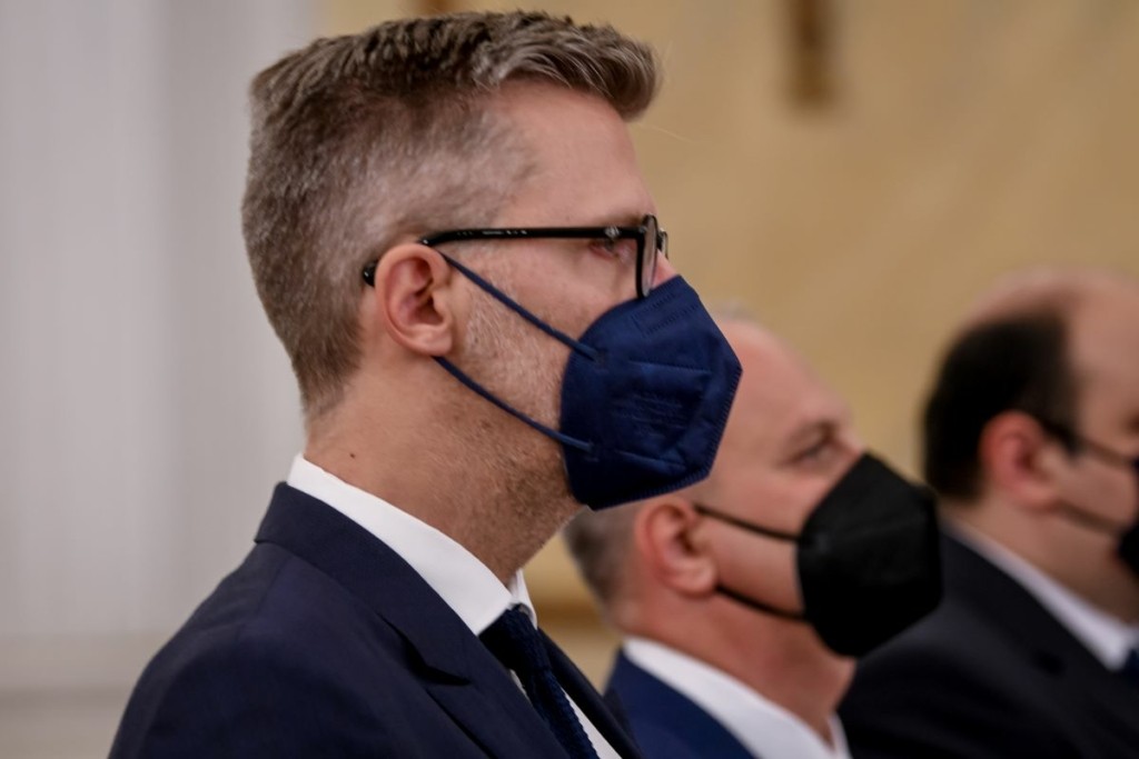 Σκέρτσος για το “πρώτο ένσημο” – “Να κρατήσουμε τα παιδιά μας εδώ στην Ελλάδα”