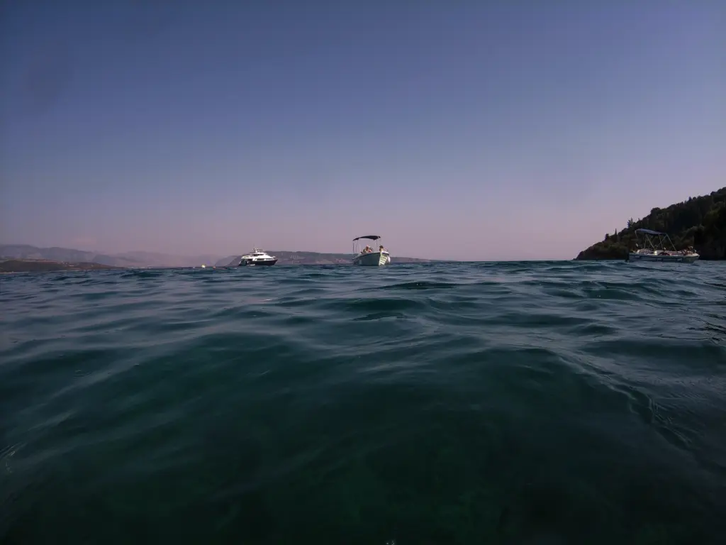 Από τη Νέα Καλλικράτεια βρέθηκε στη… Βελίκα! Η απίστευτη ιστορία του αγνοούμενου ψαρά