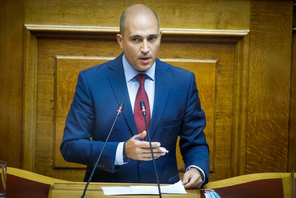 Τελεσίγραφο στον Μπογδάνο από τον Γιάννη Οικονόμου – “Ανάλογα λάθη στο μέλλον δεν θα γίνουν ανεκτά”(vid)