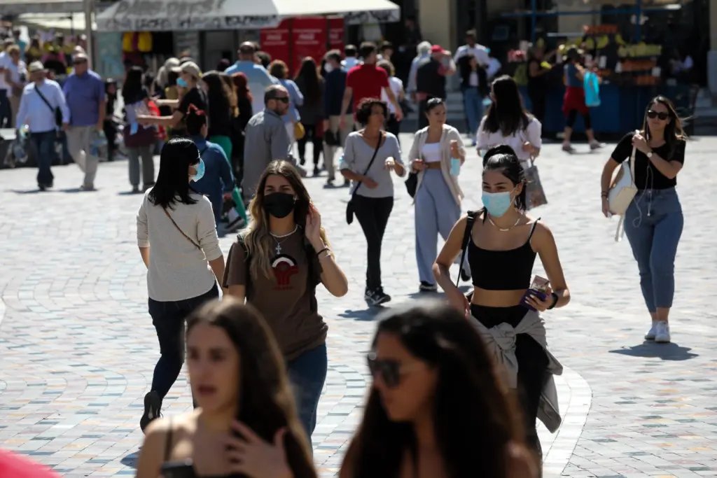Τo διάγραμμα του καθηγητή Τζανάκη για την εξέλιξη της πανδημίας – Τι θα συμβεί με τα κρούσματα τις επόμενες μέρες (pic)