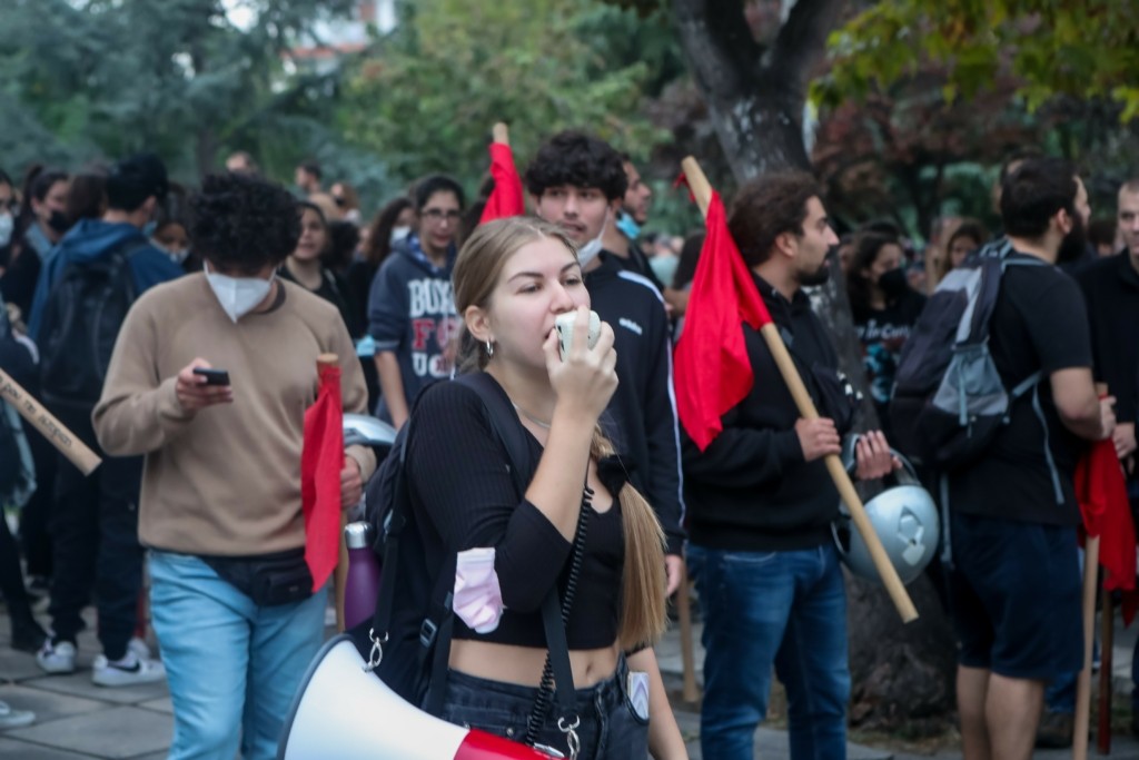 “Κατάπαυση του πυρός” στο ΕΠΑΛ Σταυρούπολης – Αποχώρησαν οι διαδηλωτές, γίνονται κανονικά τα μαθήματα