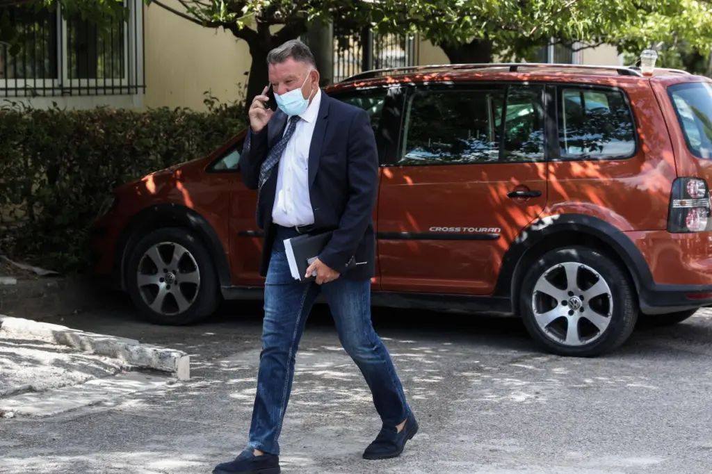 Ο Αλέξης Κούγιας απαντά στην εμπλοκή με το γραφείο τελετών και το φέρετρο του Μίκη Θεοδωράκη