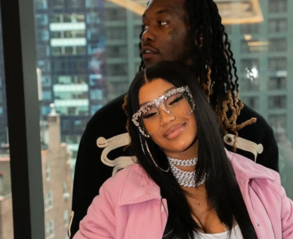 Η Cardi B γέννησε το δεύτερο παιδάκι της (pic)