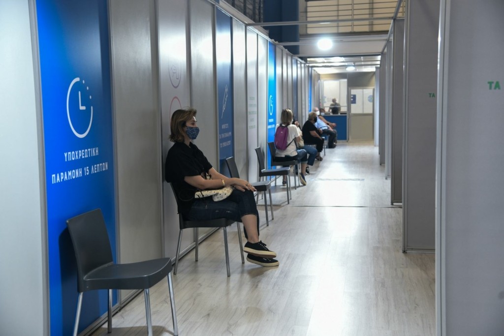 Ζήτησε… με γραπτό μήνυμα σε νοσηλεύτρια να του δώσει πλαστό πιστοποιητικό