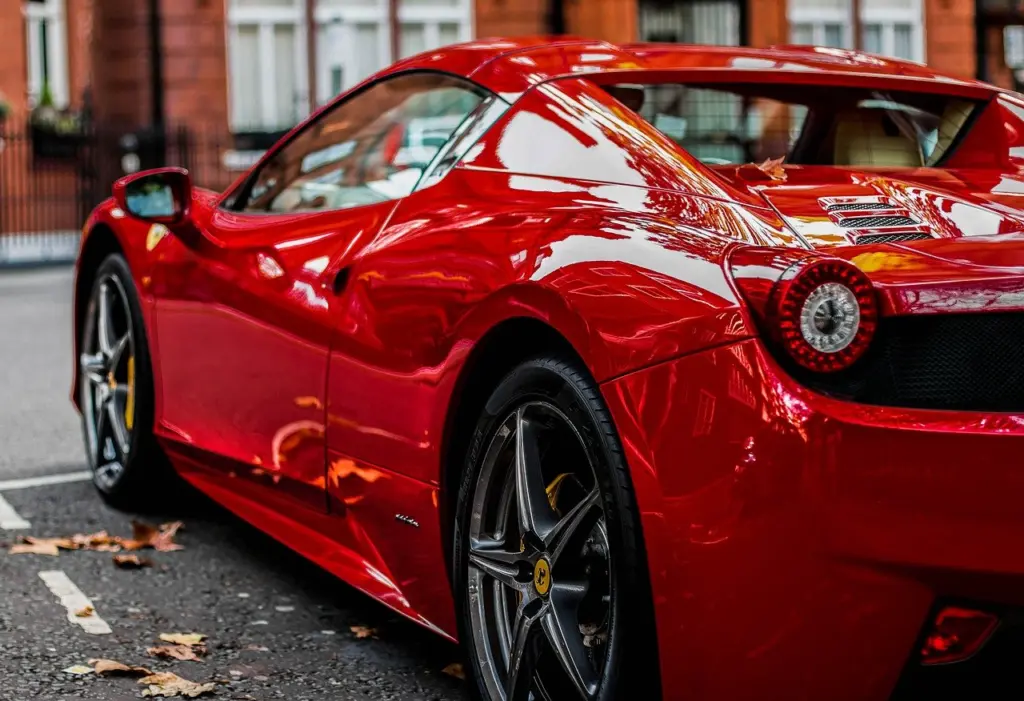 Ο Πειραιάς θα κατακλυστεί από Ferrari το Σαββατοκύριακο