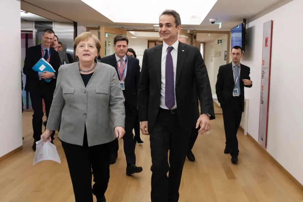 Μητσοτάκης για Μέρκελ – “Συνεισέφερε πολλά σε Ευρωπαϊκό επίπεδο”