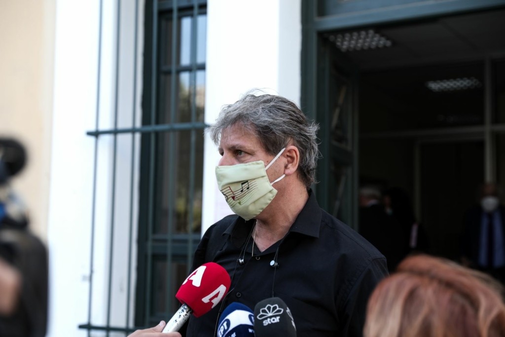 Βόμβα από την ανιψιά του Θεοδωράκη – “Όλοι γνωρίζαμε για τον Νίκο Κουρή”