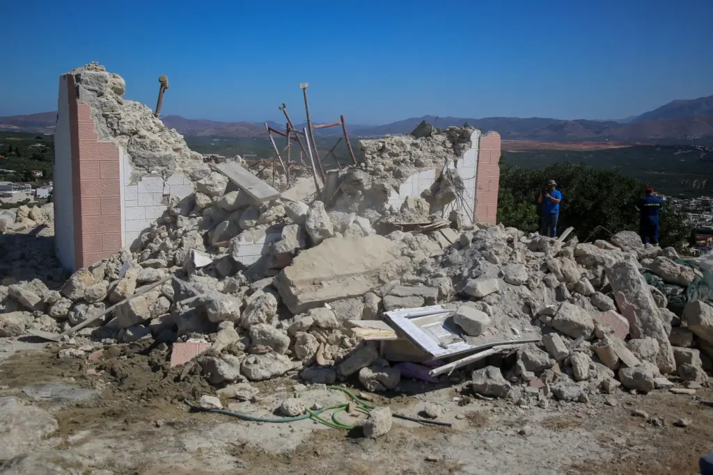 Ένα ολόκληρο χωριό στην Κρήτη εξαφανίστηκε από το χάρτη μετά το σεισμό (vid)