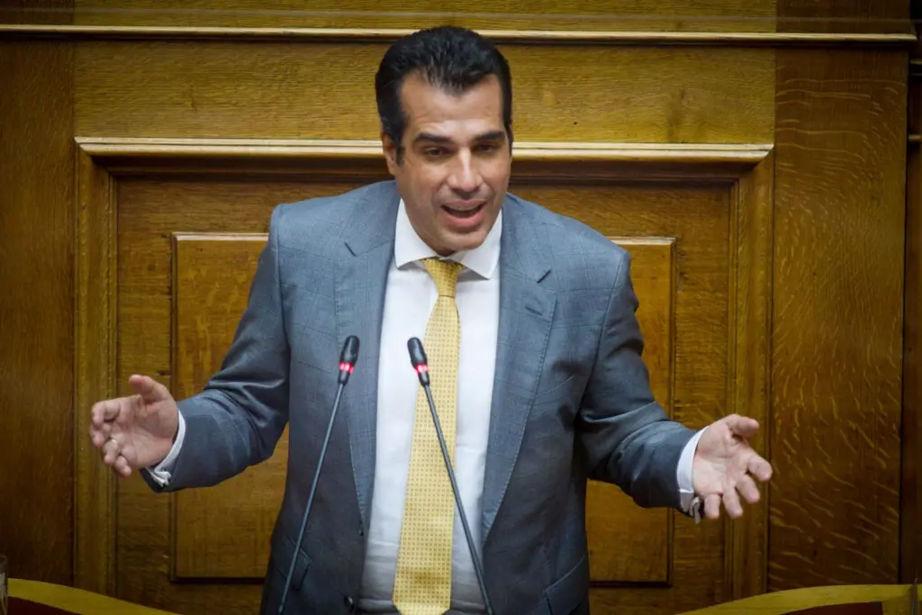 Πλεύρης: Η Ελλάδα συνεργάζεται με τέσσερις χώρες για κέντρα επιστροφής μεταναστών εκτός ΕΕ